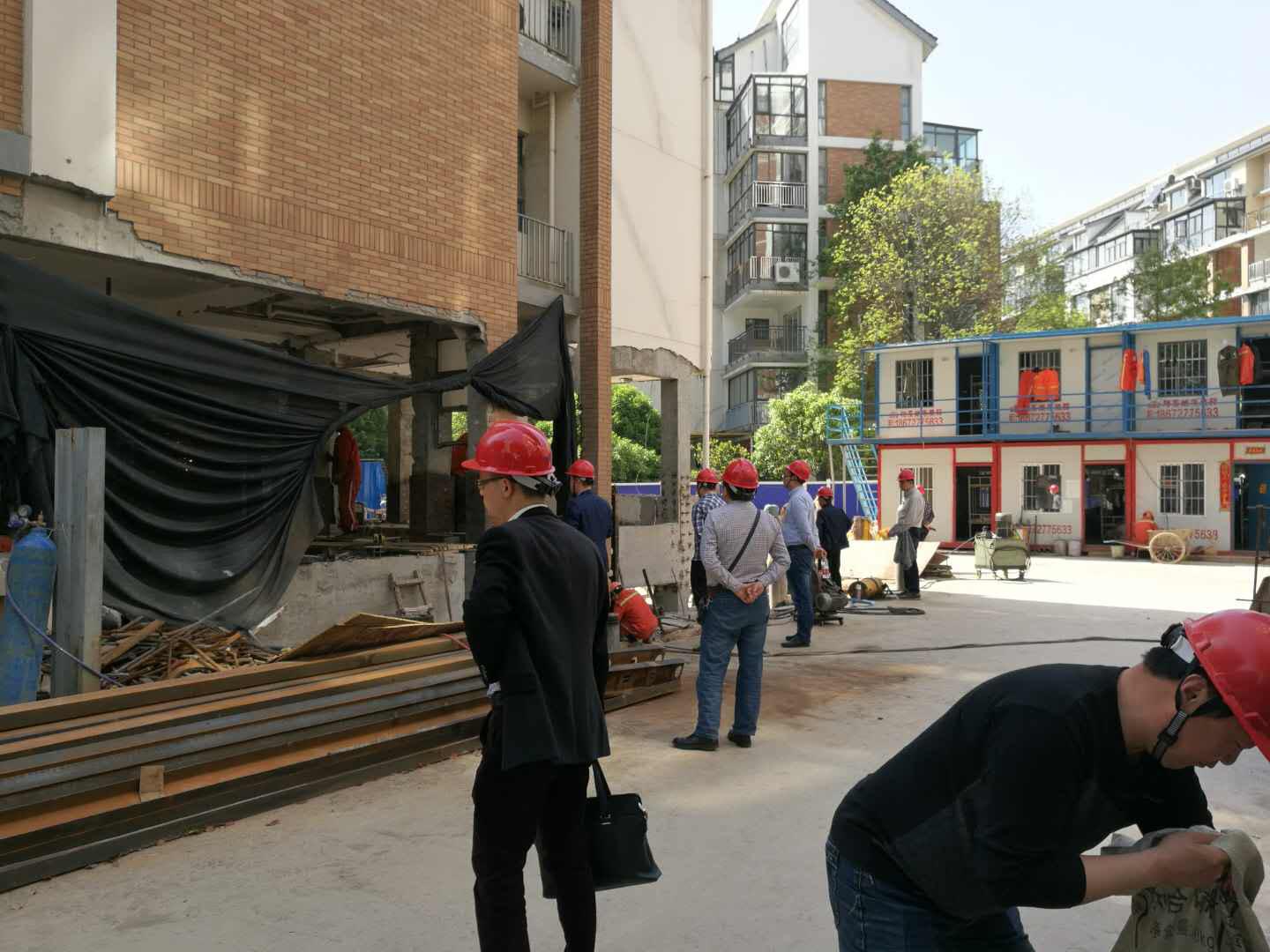 3868la天河总站(集团)股份有限公司 - Make It Possible