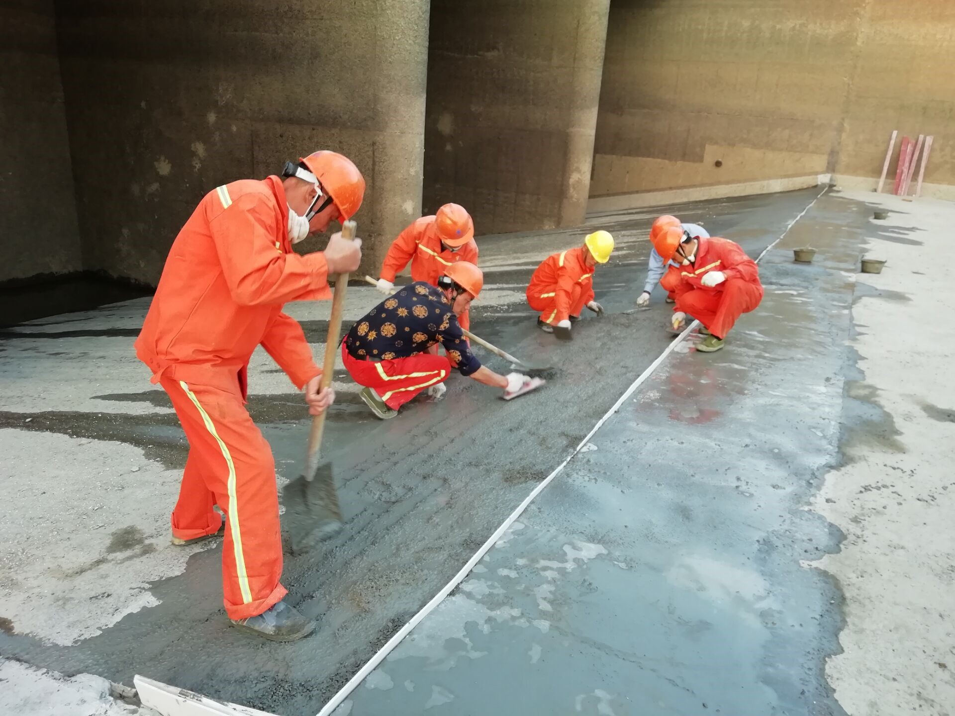 3868la天河总站(集团)股份有限公司 - Make It Possible