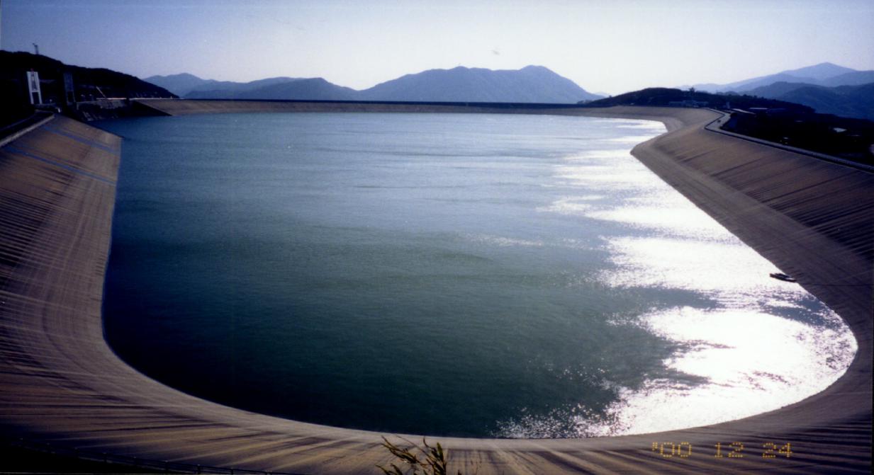 3868la天河总站(集团)股份有限公司 - Make It Possible