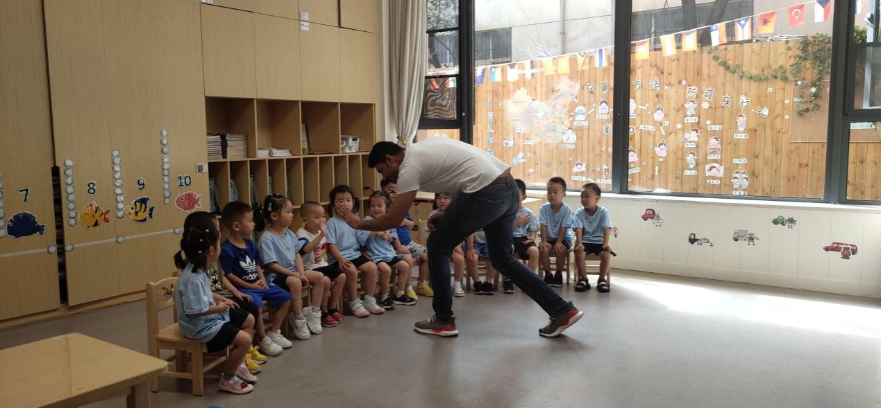 3868la天河总站(集团)股份有限公司 - Make It Possible