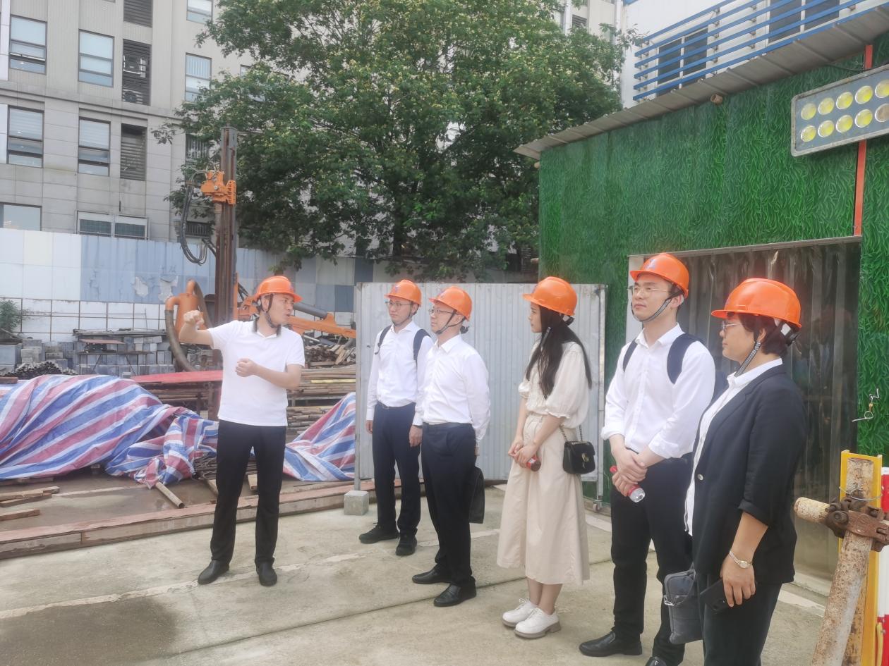 3868la天河总站(集团)股份有限公司 - Make It Possible