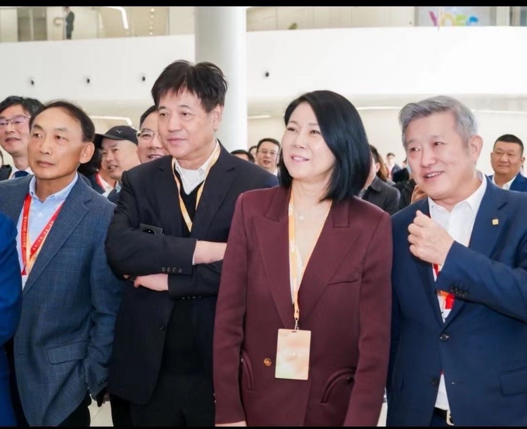 3868la天河总站(集团)股份有限公司 - Make It Possible